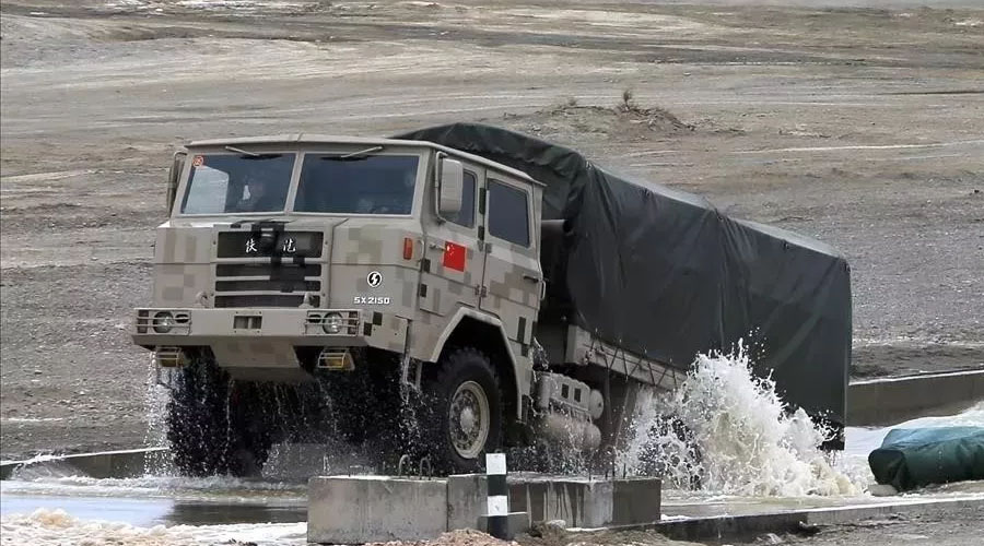 SHACMAN Military Vehicle 